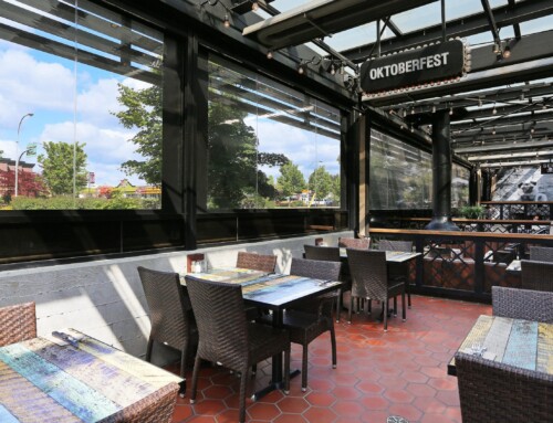 Extend Your Restaurant Season Year-Round with Phantom Screens
